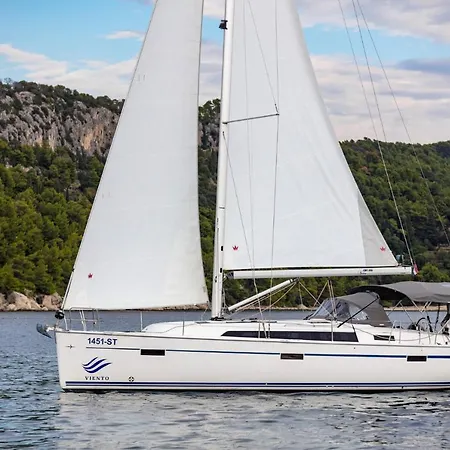 Bavaria Cruiser 41 - Nina Sailing Boat * Split