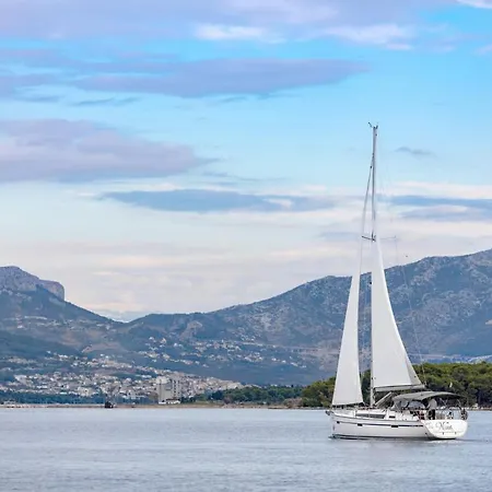 Bavaria Cruiser 41 - Nina Sailing Boat * Split